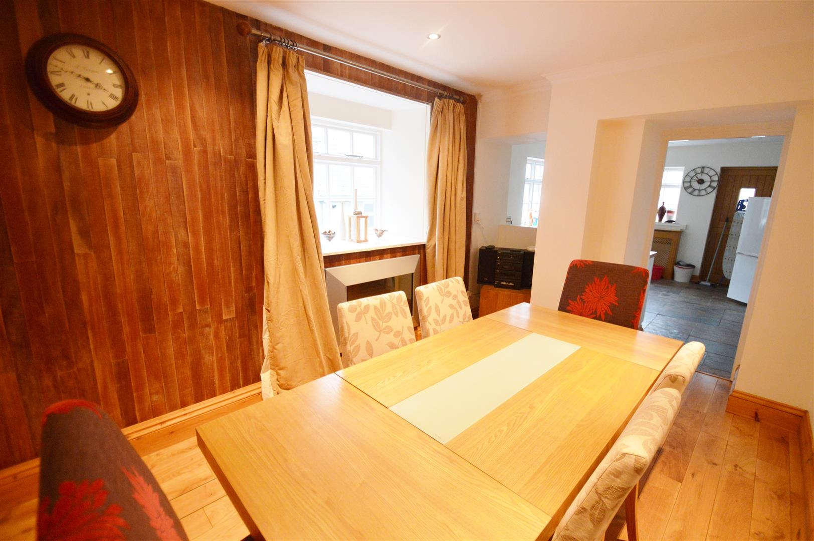 Flat 4, Woodstock House, Cowbridge, Vale Of Glamorgan, CF71 7AF